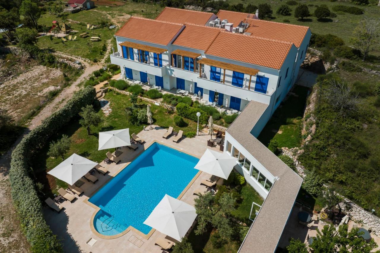 Hotel Manora Nerezine Exteriör bild
